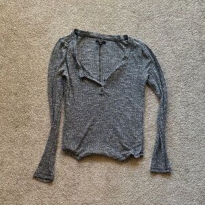 Gray Long Sleeve Knit Top